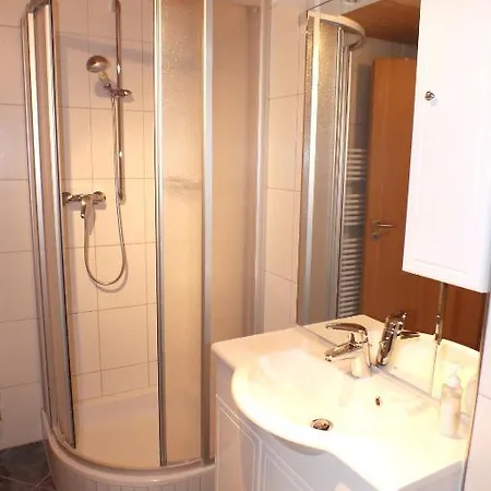 Haus Schneeflocke Apartment Lech am Arlberg Room photo