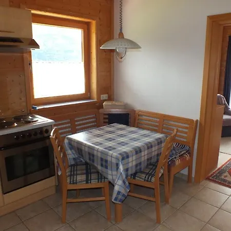 Haus Schneeflocke Apartment Lech am Arlberg Room photo